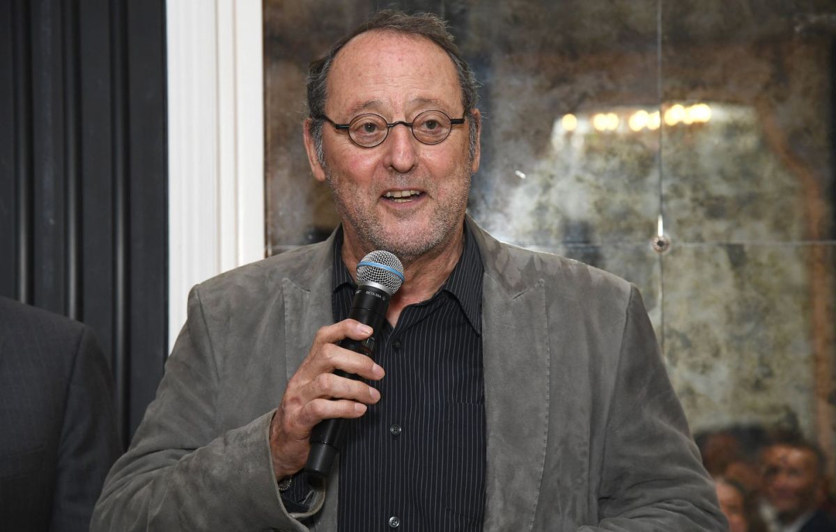 Jean Reno et la cryptomonnaie : une confusion coûteuse pour une famille lyonnaise