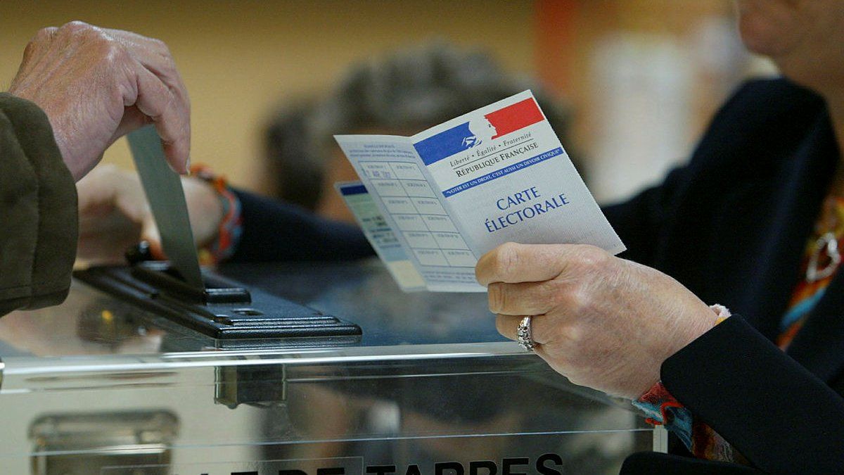 Pourquoi votre maire est essentiel : découvrons son rôle clé