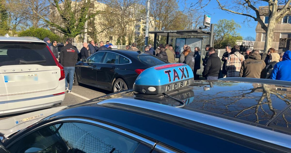 Pour une meilleure rémunération : les taxis et ambulanciers en colère à Besançon