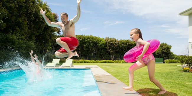 Construire sa piscine : le guide complet de votre oasis personnelle