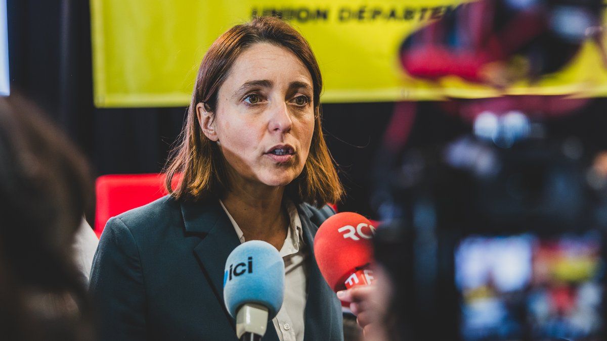 Sophie Binet de la CGT plaide pour un plomb sur le prix du carburant à 1,70 euros