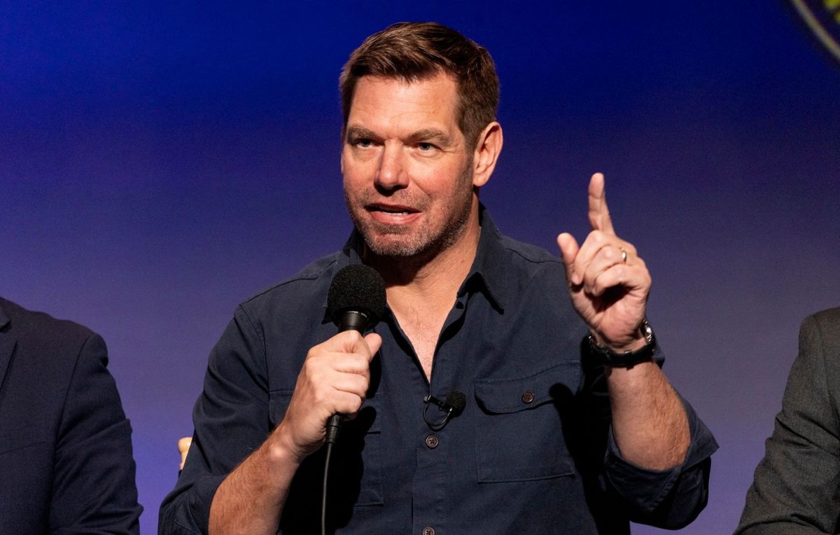 Accusations de violences sexuelles : Eric Swalwell suspend sa campagne pour le gouvernorat de Californie