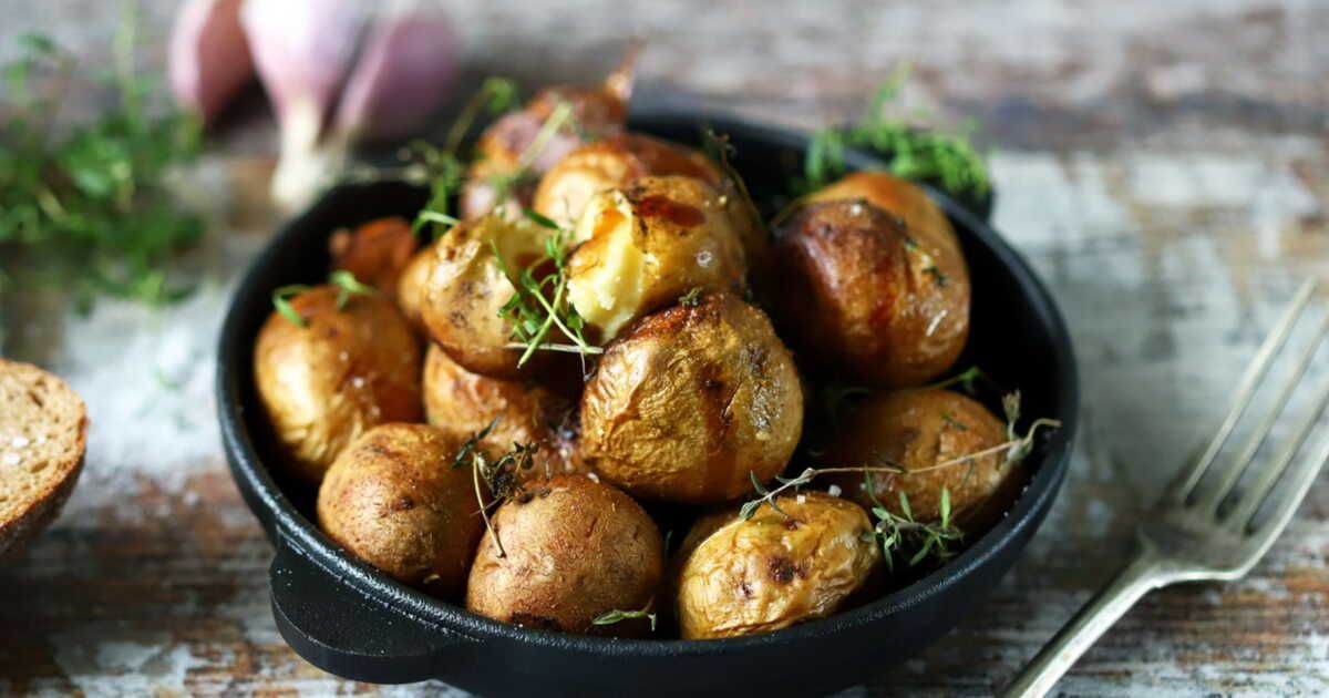 Les secrets des pommes de terre grenaille fondantes au four