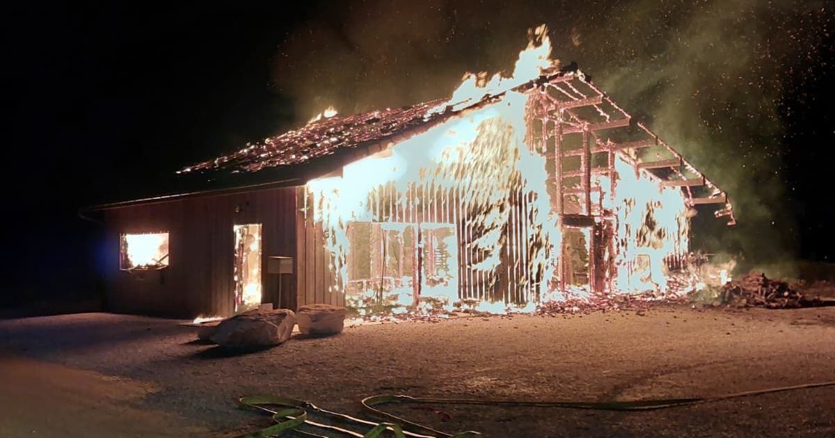 Incendie ravage une boulangerie en Côte-d'Or : sauvegarde de vies mais perte d'un lieu emblématique