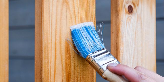 Tout savoir sur la lasure : protection et esthétique du bois