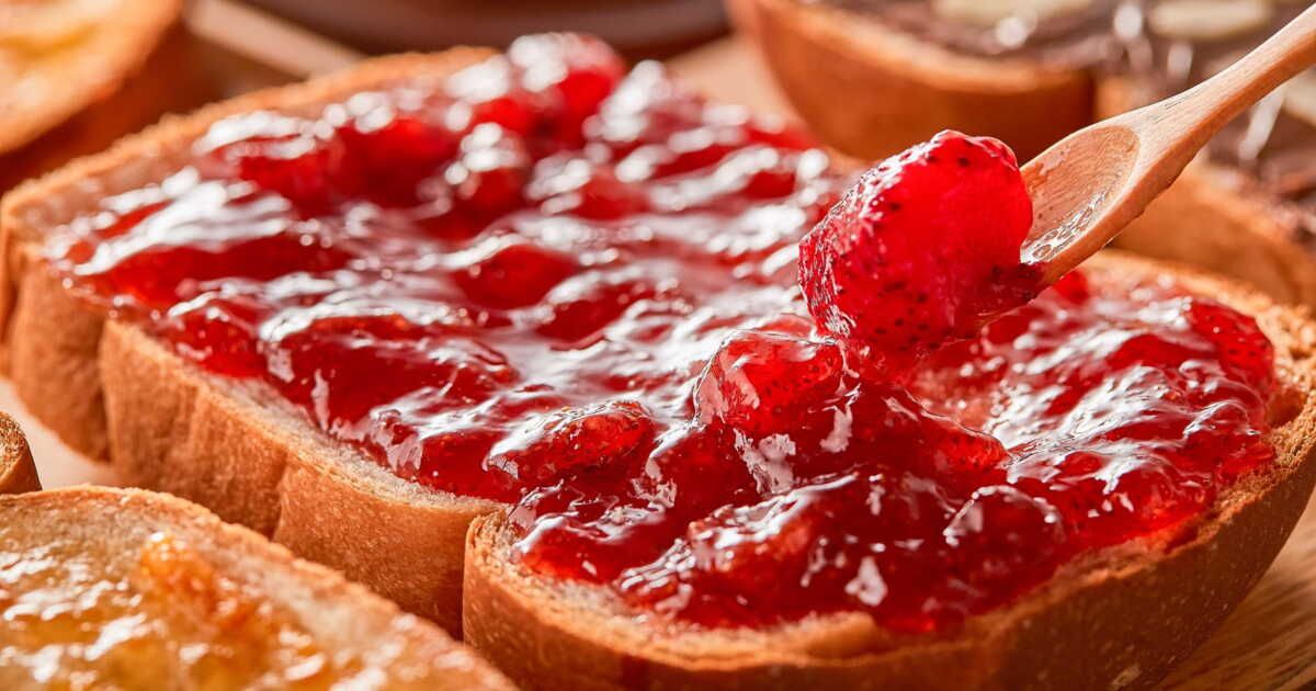 les secrets de grand-mère pour réussir une confiture maison délicieuse