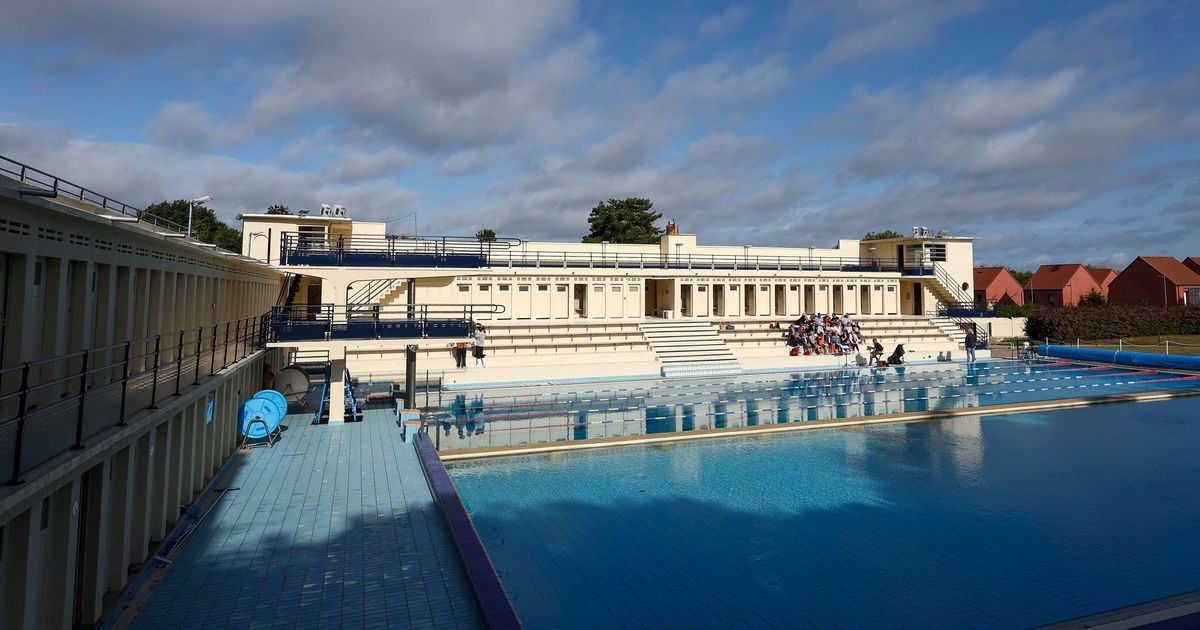 Bruay-la-Buissière : la piscine Art déco en compétition pour le monument préféré des Français