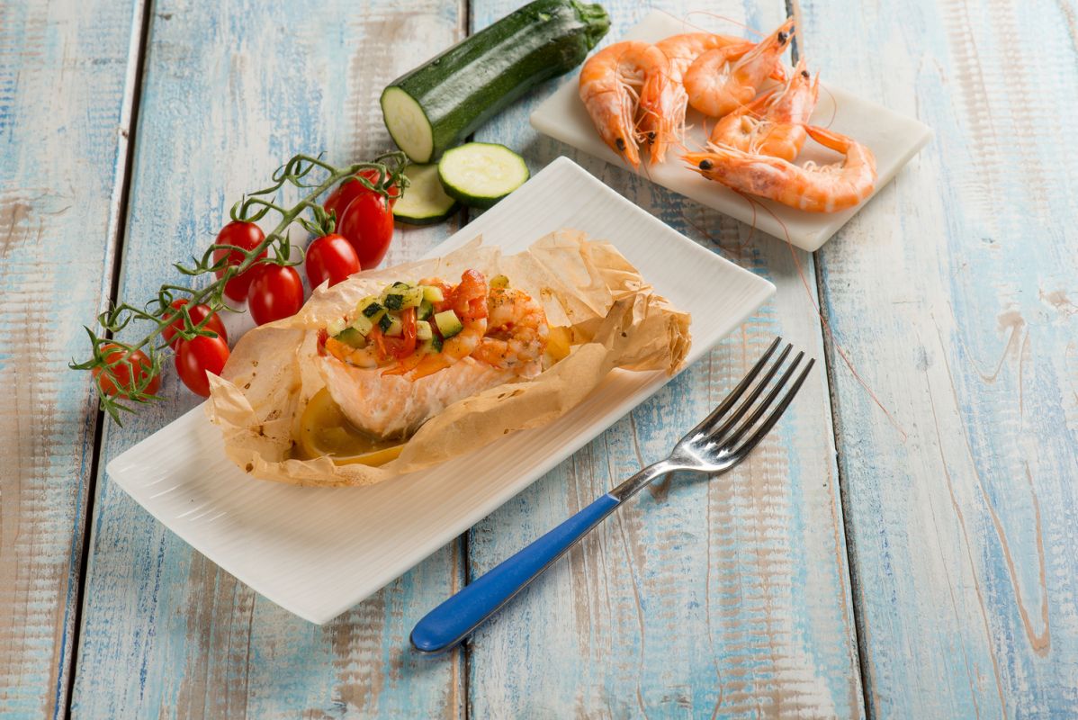 Découvrez 6 recettes légères et surprenantes de papillotes printanières
