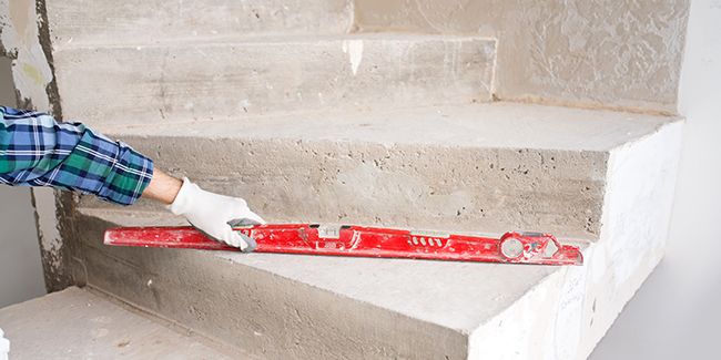 Les secrets pour carreler votre escalier avec succès