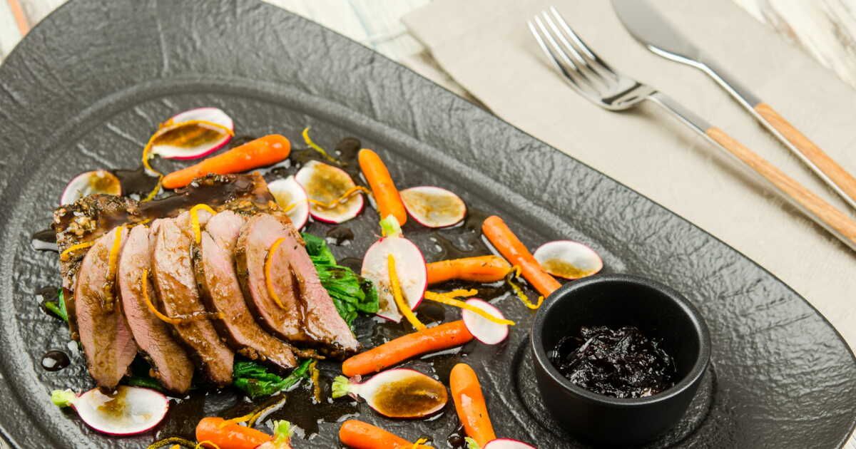 Magret de canard à l'orange : la recette festive de Cyril Lignac