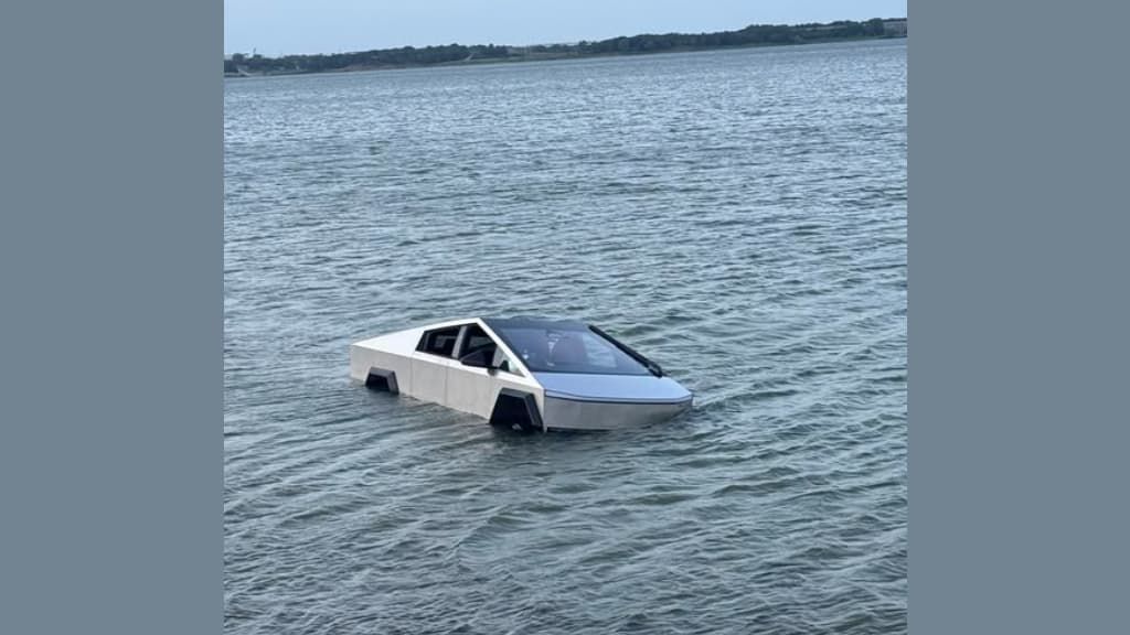 Un célèbre Cybertruck de Tesla échoue dans un lac texan : un mode gué, mais pas un bateau