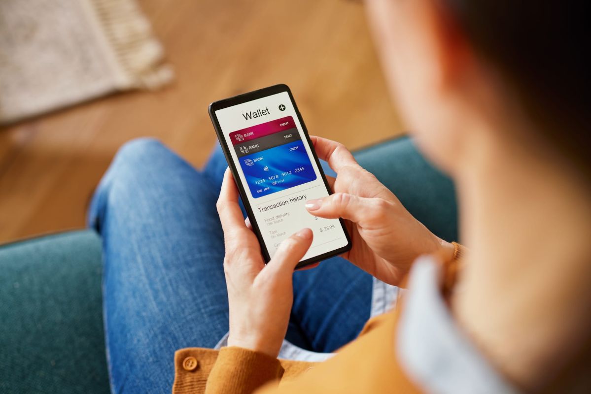 la fermeture de deux grandes banques en ligne : êtes-vous concerné ?