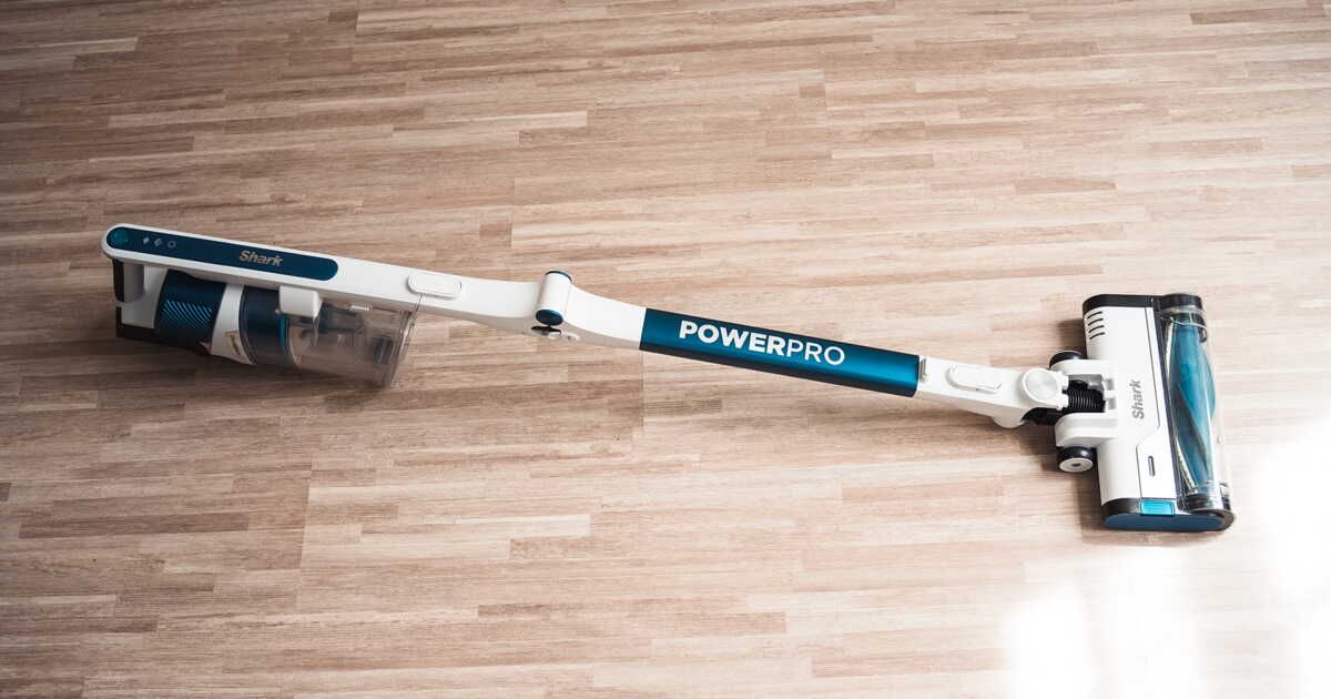 Shark PowerPro : un aspirateur qui allie simplicité et efficacité, mais peine en agilité