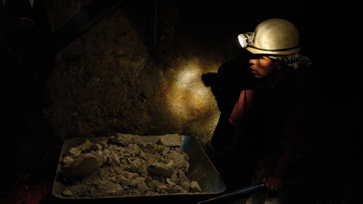 Explosion tragique dans une mine chinoise : le bilan grimpe à 82 morts