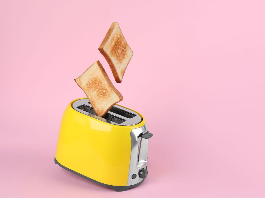 le toast du matin : un délice à consommer avec prudence
