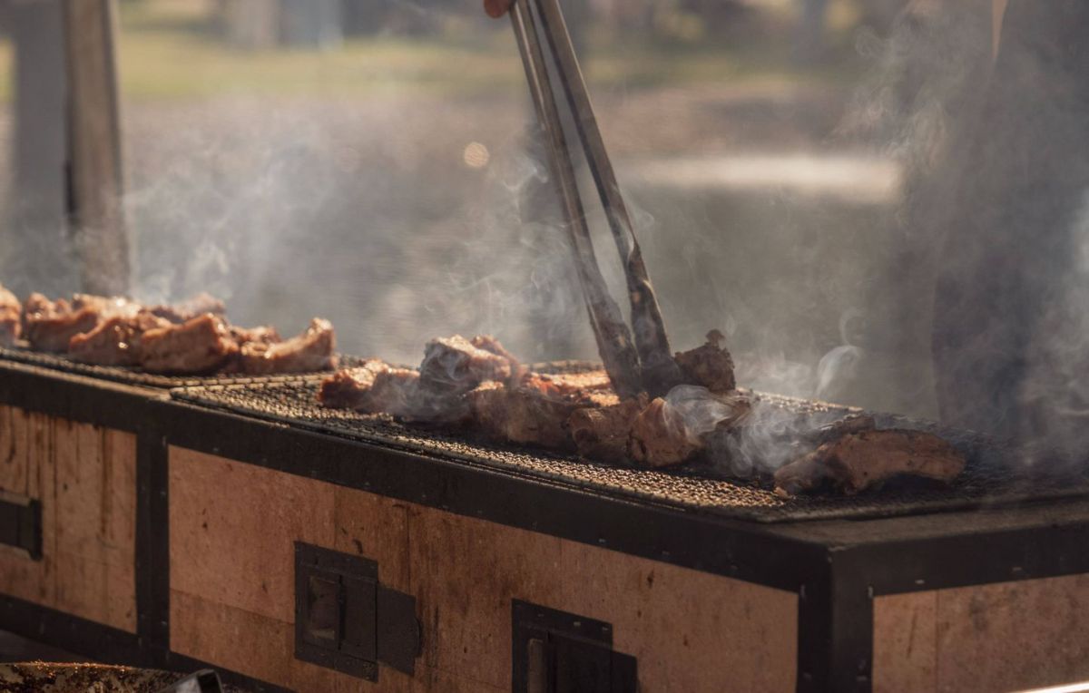 Barbecue dangereux dans le Jura : deux blessés lors d'un incendie