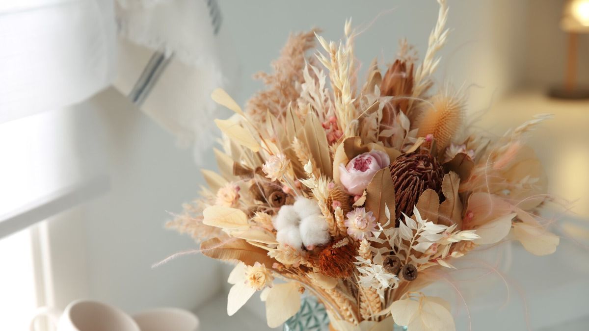 Les fleurs séchées : la touche bohème qui séduit nos intérieurs