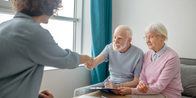 Comprendre la grille AGGIR pour évaluer la dépendance des seniors