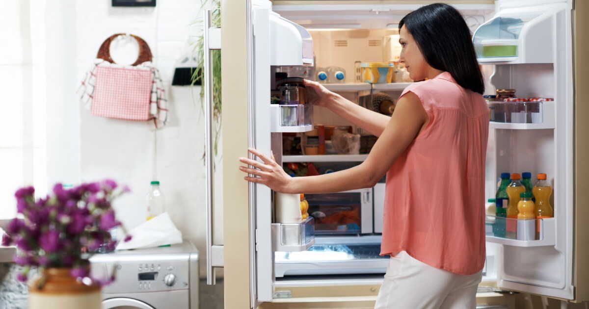 Fridgescaping : les erreurs d'hygiène à éviter absolument dans votre frigo