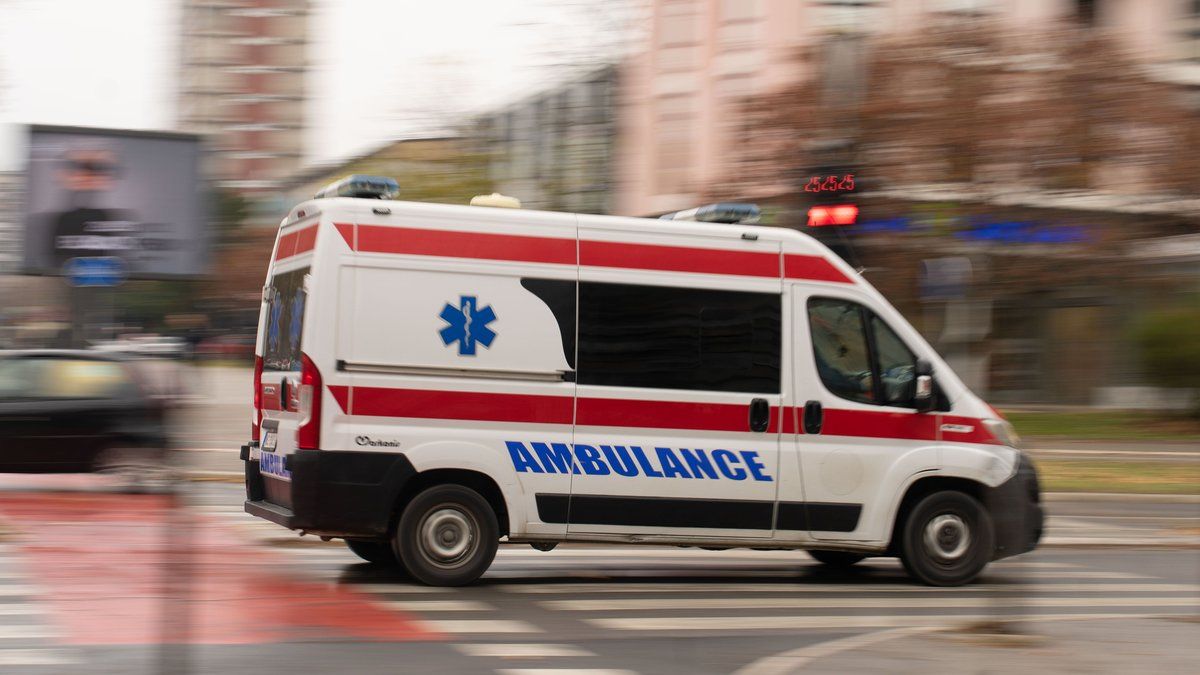 Un tragique accident sur l'A39 emporte une patiente transportée en ambulance