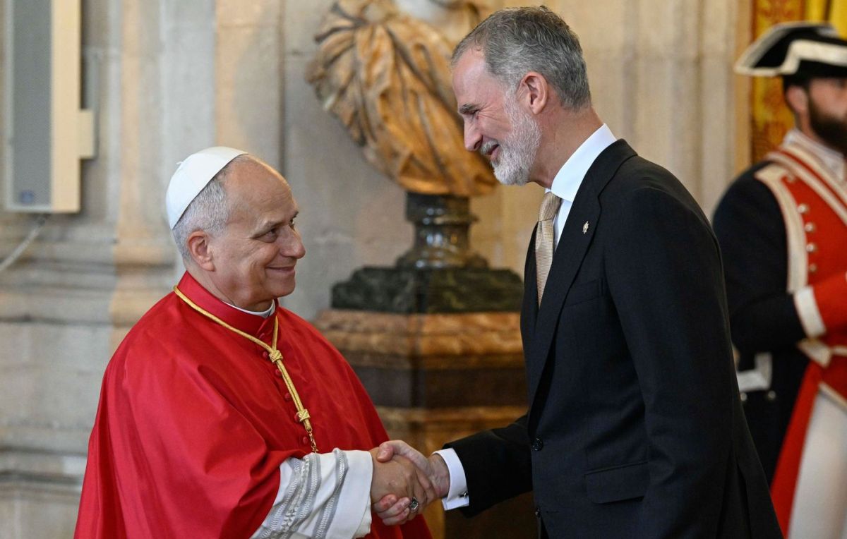 Felipe VI loue la détermination de Léon XIV face aux abus sexuels dans l'Église