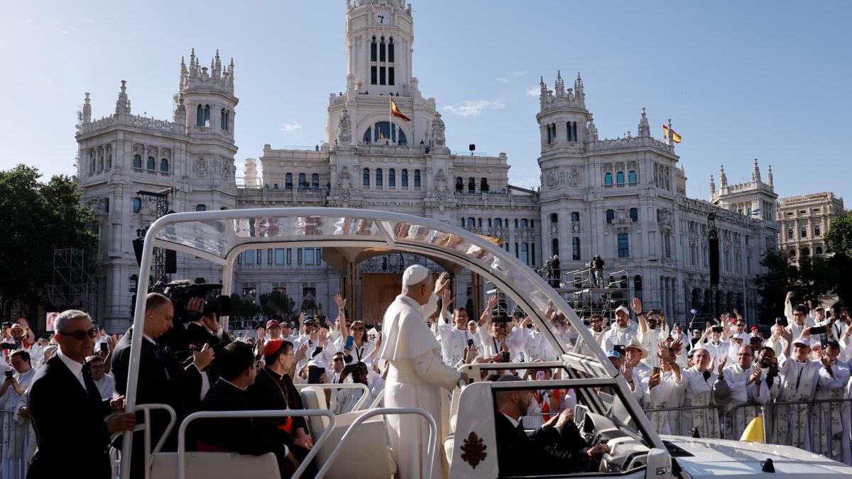 Madrid s'embrase pour accueillir la messe historique de Léon XIV