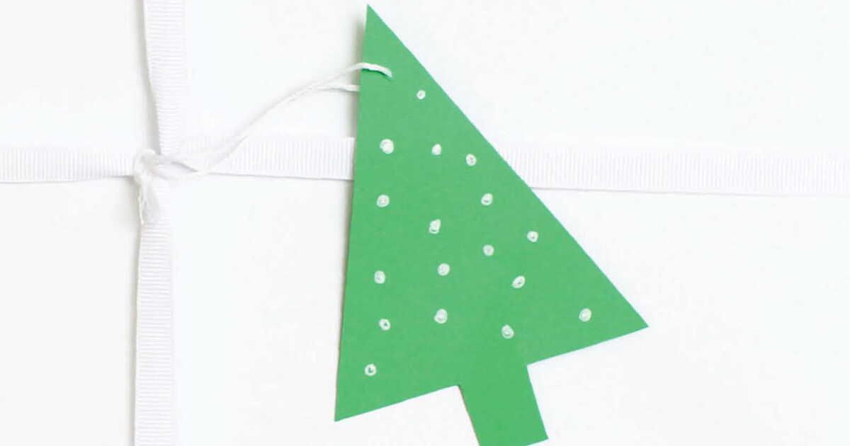 Offrez une touche festive avec notre étiquette sapin gratuite
