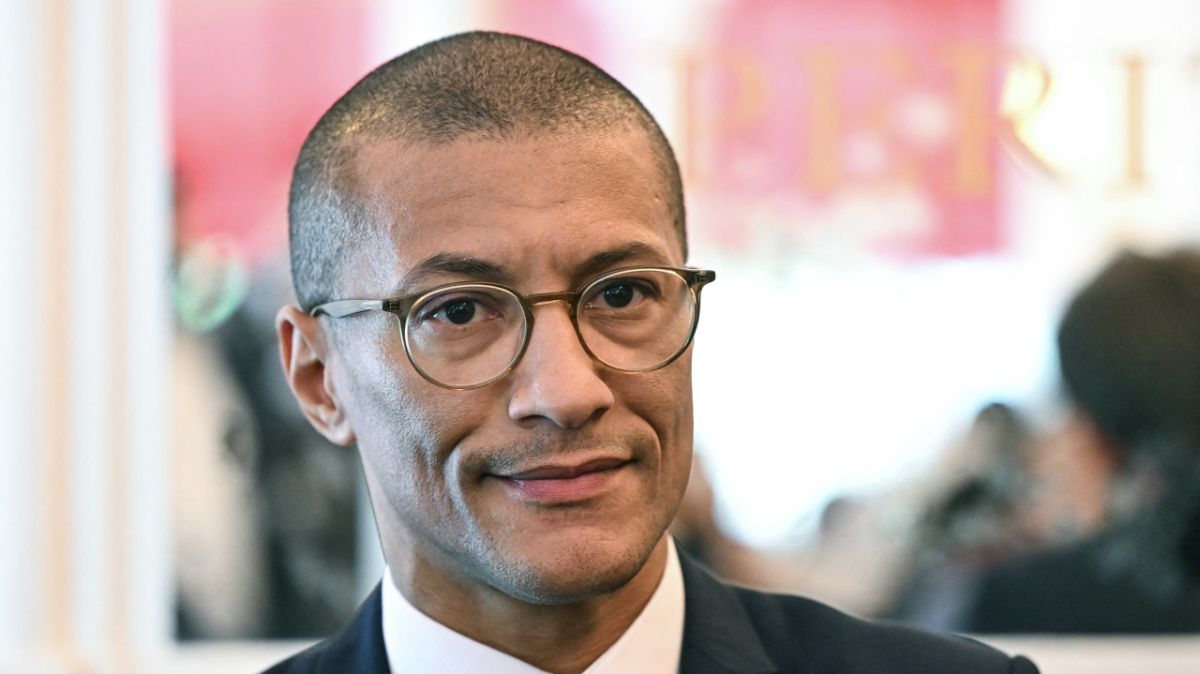 Karim Bouamrane se lance dans la course présidentielle de 2027