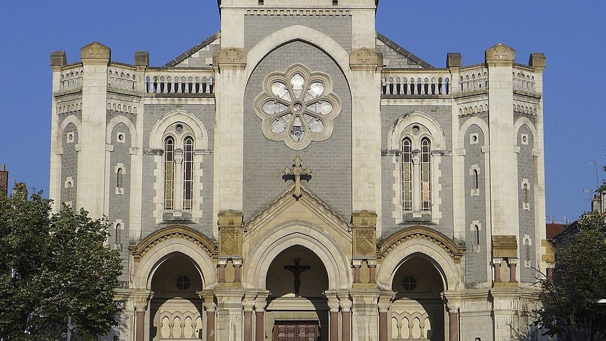 Un acte choquant : une retraitée agressée dans la cathédrale de Saint-Étienne