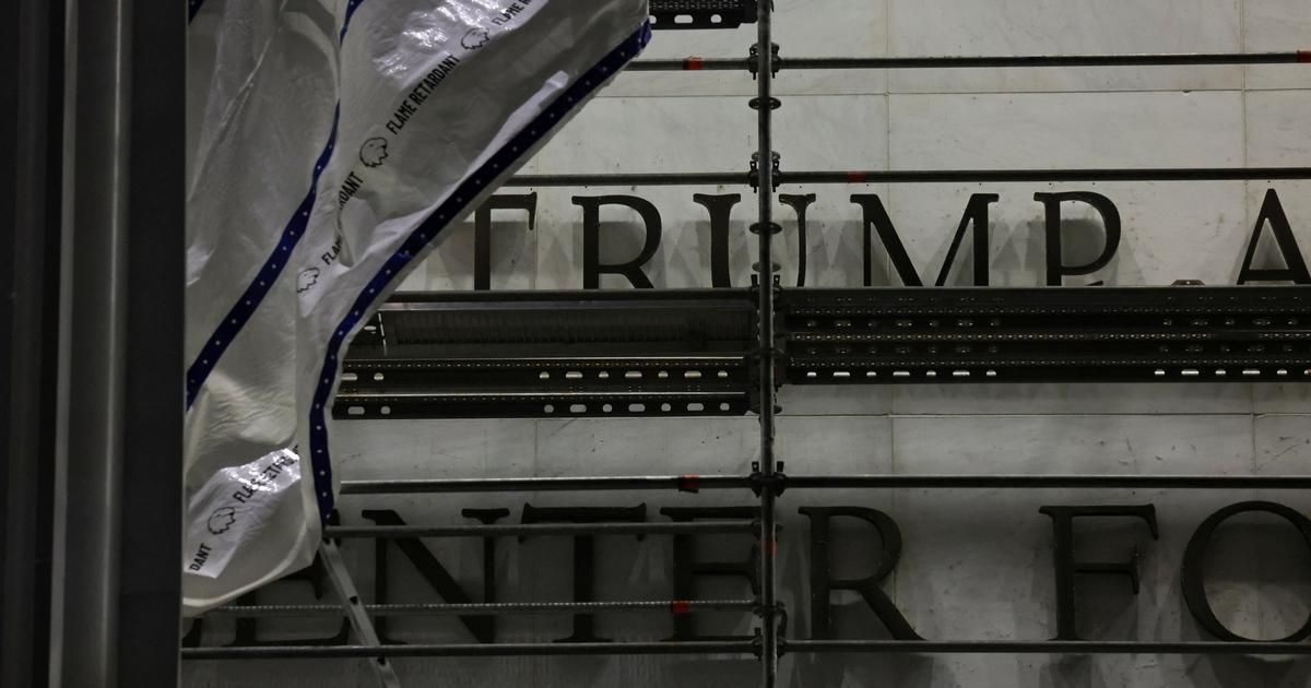 Le Kennedy Center en retrait : Trump perd son nom sur la façade emblématique