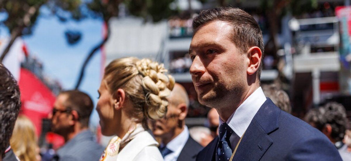 Jordan Bardella entre glamour et controverse : une présence inattendue au GP de F1