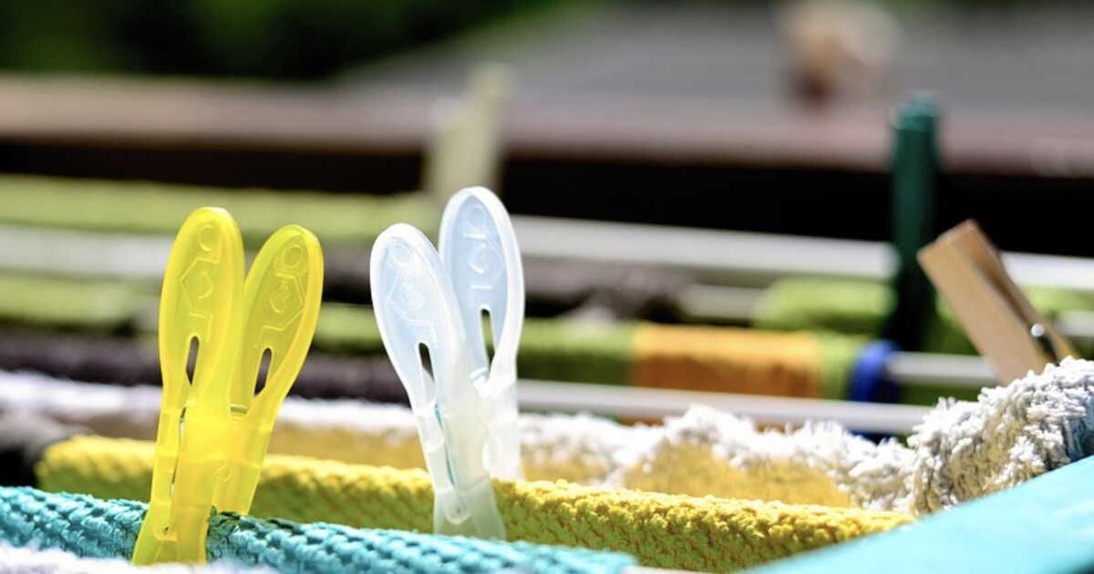 Les secrets d'une lessive écoresponsable : guide pratique pour un linge impeccable