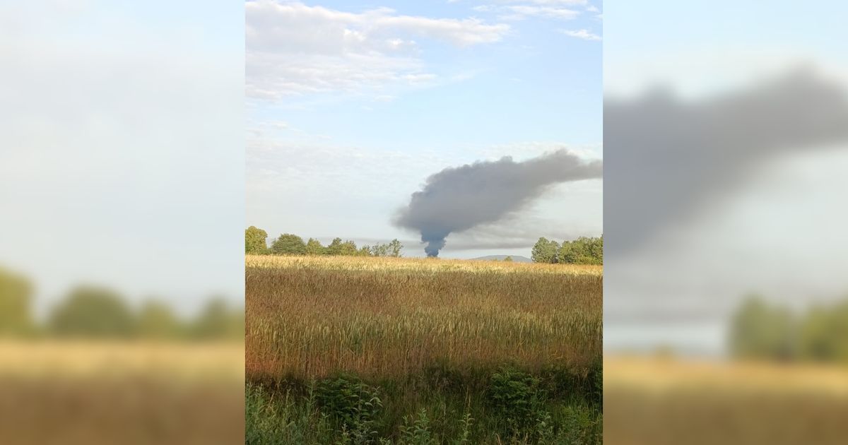 Un poids-lourd prend feu sur l'A36 : les pompiers à l'œuvre