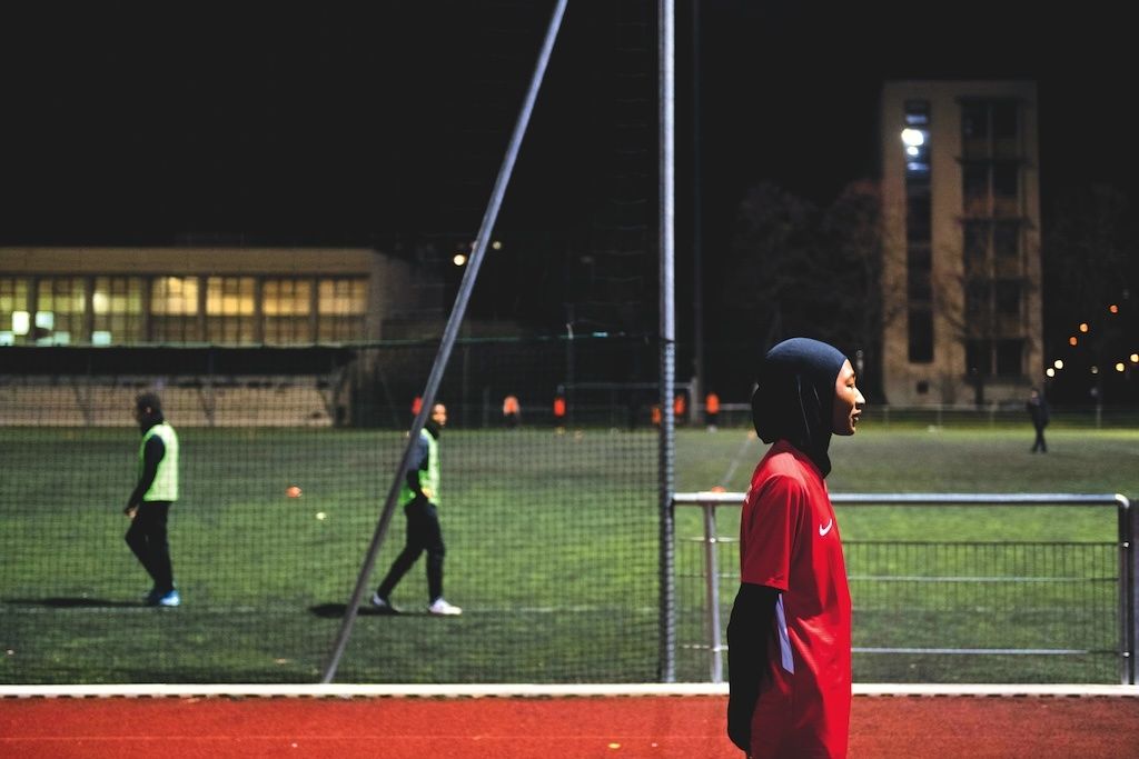 Le foot entre prière et communautarisme : un sujet délicat