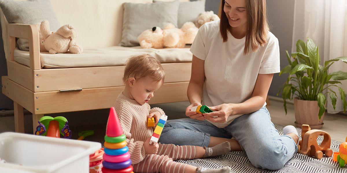 Décryptage des tarifs des baby-sitters : quel budget prévoir pour la garde d'enfants ?