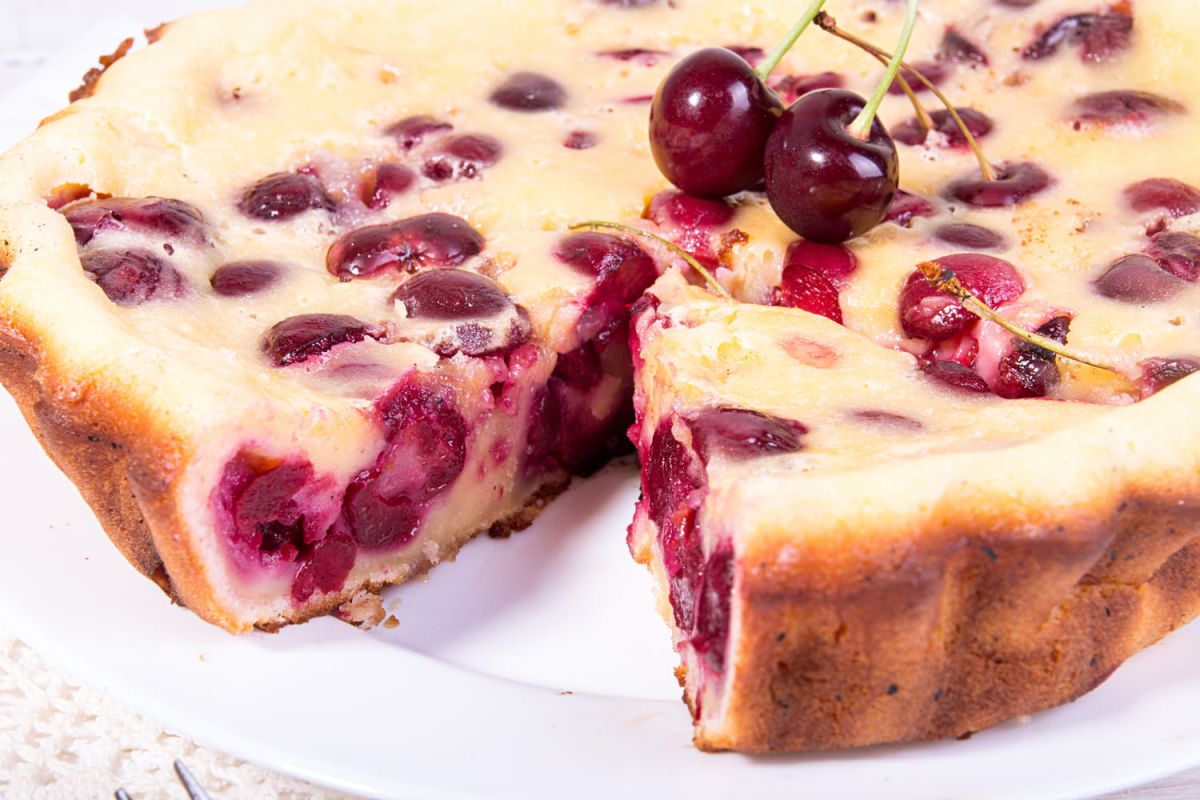 Clafoutis aux cerises : le débat des noyaux tranché par Laurent Mariotte