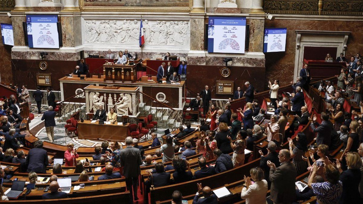 Vers un droit à l’aide à mourir : l’Assemblée nationale fait un pas décisif