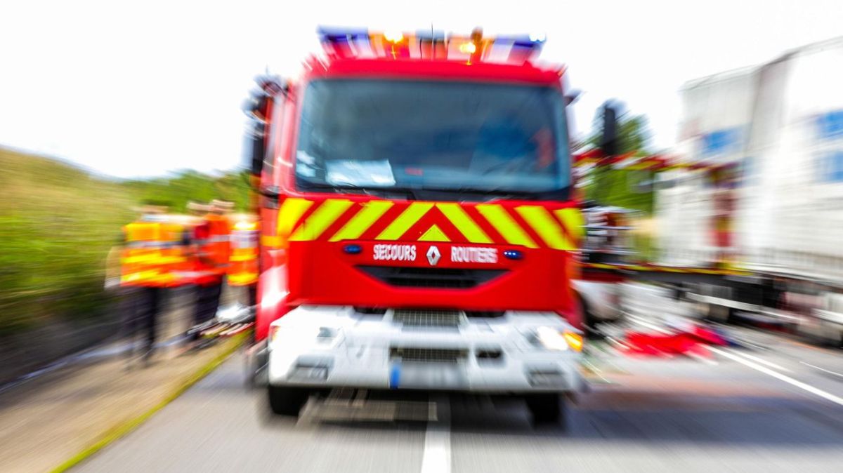 Un drame sur la D759 : un piéton gravement blessé par un camion près de Thouars