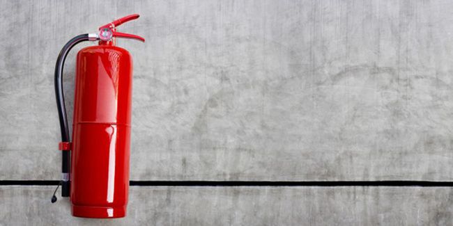Choisir le bon extincteur pour votre maison : guide essentiel