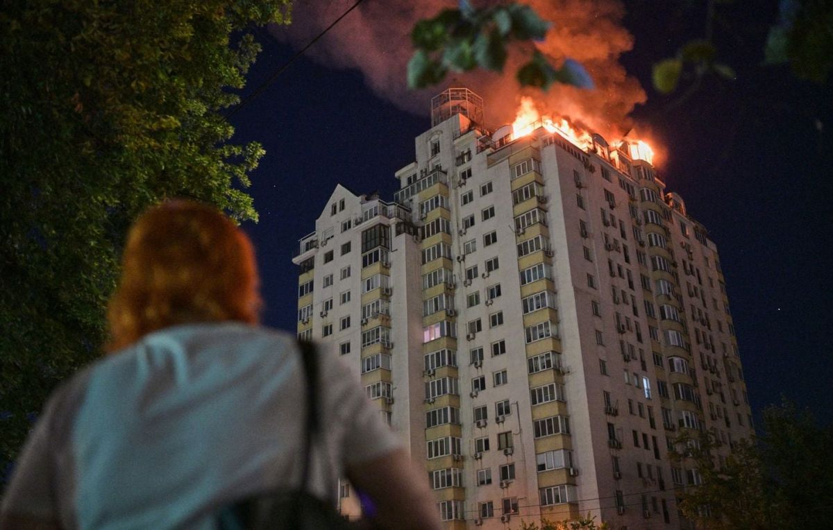 Kiev sous le feu : une nouvelle attaque fait au moins huit victimes