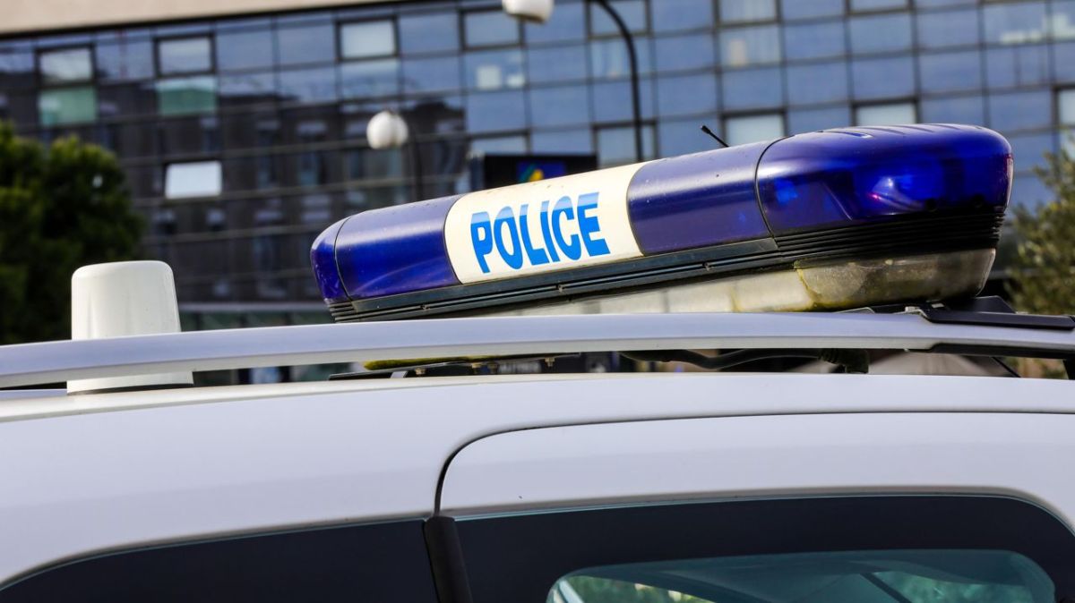 Femme touchée par des tirs policiers à Paris : une enquête ouverte