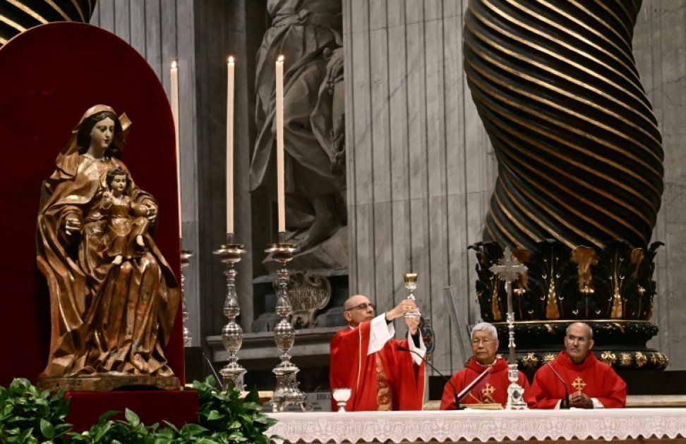 Le Vatican tranche dans le conflit : excommunication des évêques de Saint-Pie X