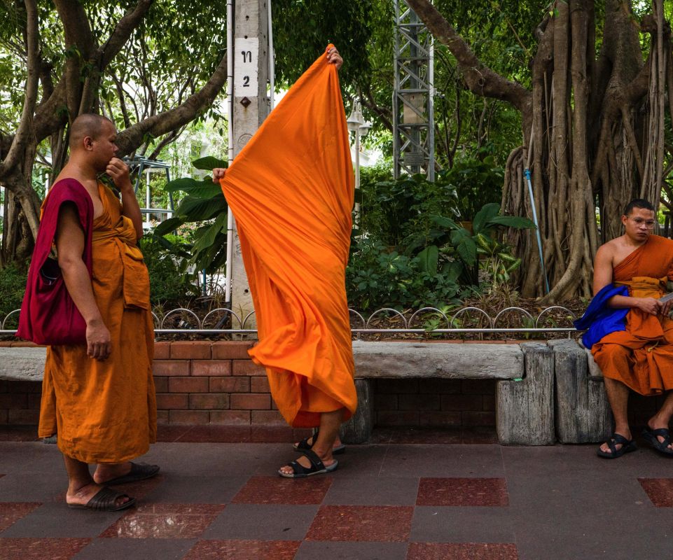 Tragédie en Thaïlande : huit moines tués lors d'un pèlerinage