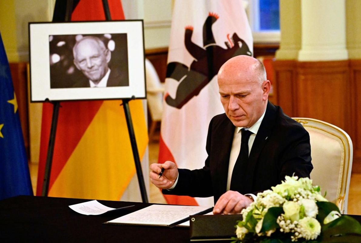 Le maire conservateur de Berlin se retire avant les élections, pris dans un scandale