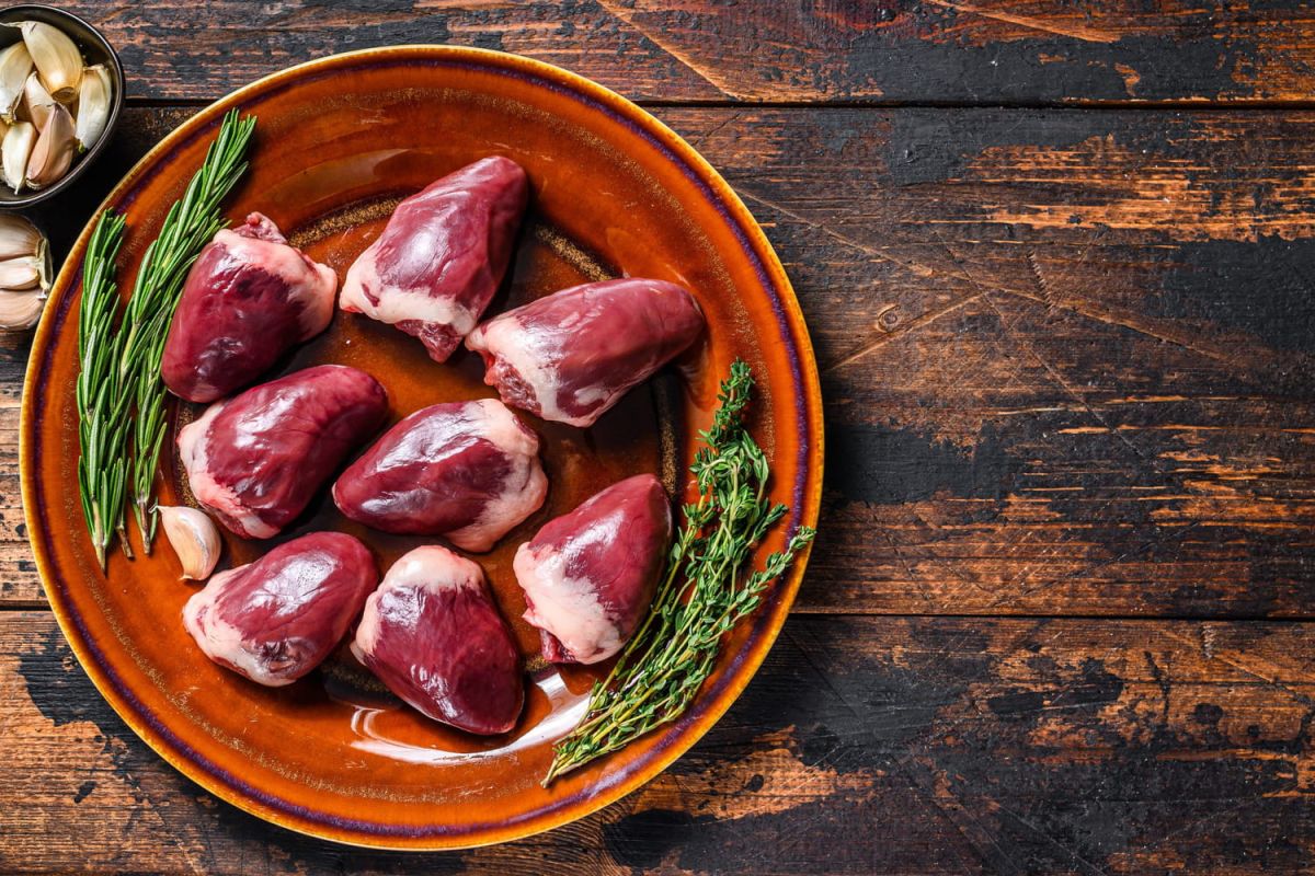 La recette des cœurs de canard et pommes sarladaises de Philippe Etchebest