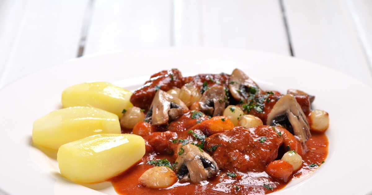 Plats de bistrot : entre tradition et convivialité