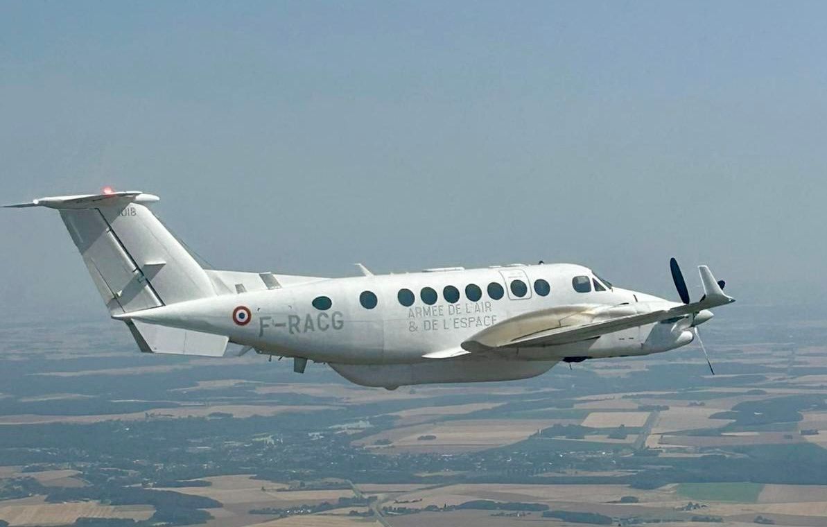 À la découverte de l'ALSR : le discret mais crucial avion de surveillance du 14-Juillet