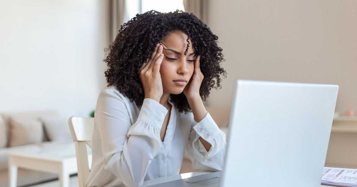 Surmonter la fatigue post-déjeuner : des astuces pour rester éveillé